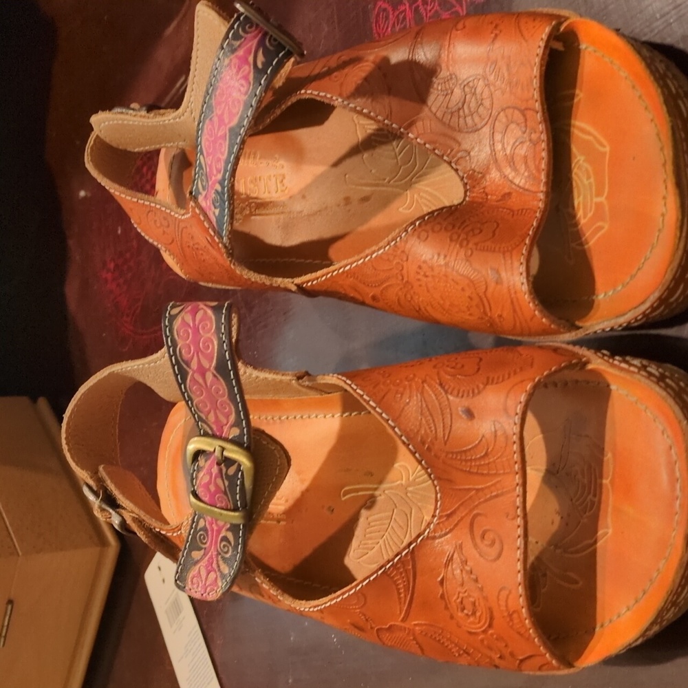 L’Artiste Spring Step Teddy Cam Wedge Sandal Heel Sling Back women’s size 38